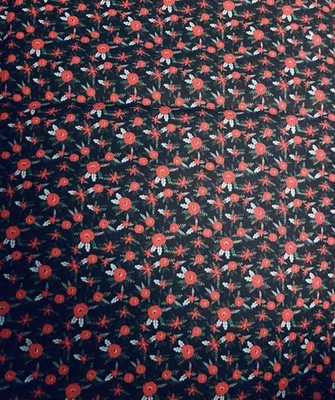 Micro Navidad Flor de Pascua Rojo Verde Azul sobre Negro por SPOONFLOWER BTFQ Foto 1 de 4