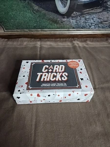 Profesor Puzzle Tarjeta Creativa Trucos para Asombrar a Tu Audiencia con Folleto  - Imagen 1 de 3