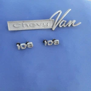 1967-69 Chevrolet Van 108 Emblems - Foto 1 di 4
