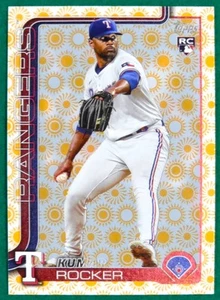 Kumar Rocker - 2025 Topps Holiday Sun #408 - Rangers Rookie Baseballkarte - Bild 1 von 3