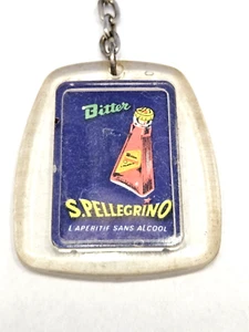 Vintage 1960s SAN PELLEGRINO BITTER Colosseum of Rome Logo KEYRING - Picture 1 of 2
