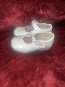 Stride Rite marissa girls kids shoes sandals size 8.5 W US - Picture 1 of 14
