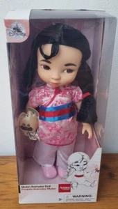 DISNEY store ANIMATORS COLLECTION doll MULAN NRFB NUOVA - Foto 1 di 6