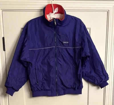 Chaqueta de Colección Patagonia Niños Talla 12 Forrada de Vellón Púrpura Foto 1 de 4