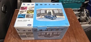 Corgi Vanguards Rover 3500 V8 Police escort diorama 1:43 Scale hard get PD3002 - Picture 1 of 2