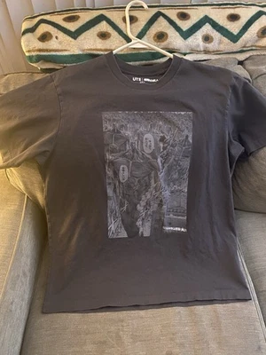 UNIQLO UT  ATTACK ON TITAN DARK GREY SIZE L - Image 1 of 4