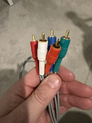 Official Nintendo Component Cable (RVL-011) for the Wii - Image 1 of 4