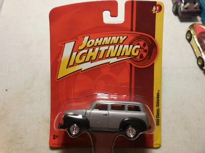 Camión de reparto suburbano Chevy 1950 tarjeta roja Johnny Lightning JL Forever envío gratuito Foto 1 de 3