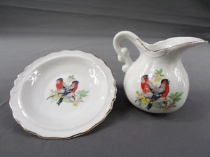 Mini jarra pintada a mano vintage y cuenco a juego Grosbeak Bird Par Japón  - Imagen 1 de 7