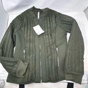 Fabletics Pisa Pufferjacke für Damen grün mit durchgehendem Reißverschluss dunkelgrün neu mit Etikett - Bild 1 von 9
