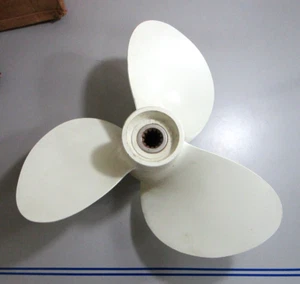 *NEW OEM* 0720 OMC Johnson Evinrude (1968 - 1971) 14 X 12 Propeller 382768 - Picture 1 of 5