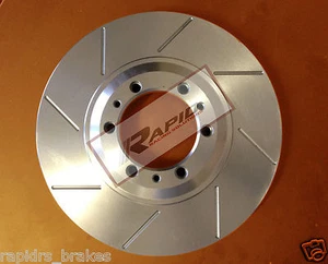 DISC BRAKE ROTORS SLOTTED TO SUIT HYUNDAI ACCENT GL & GLS 2000-06 + BRAKE PADS - Picture 1 of 3