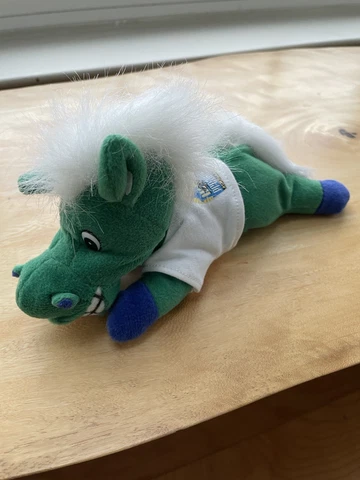 Stuffed Plush Horse 128th Preakness Baltimore 2003 Collectible Souvenir Cover