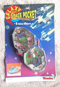 ULTRA RARE GALAXY SPACE POCKET (Simba) 8 Mini Roboter! Polly Mighty Max Style! Neu - Bild 1 von 3