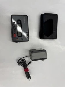 Sony TCD-D7 Portable Walkman DAT Recorder Digital Audio Tape-corder (parts) - Picture 1 of 11