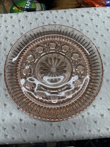 Jeanette Windsor de vidrio de la depresión cuenco rosa tres patas 1936-1946 - Imagen 1 de 4