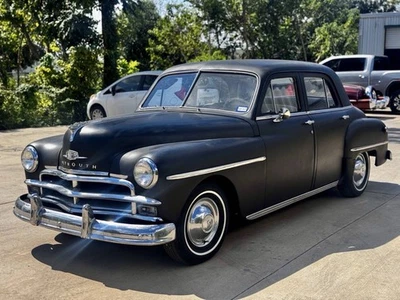 Plymouth Deluxe 1950  Foto 1 de 4