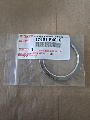 17451-F4010 New Toyota Genuine Exhaust Gasket. Fits Multiple Models - Image 1 of 2