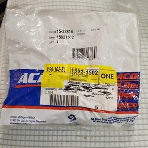 New AC Delco 15-33814 Coolant Hose Connector Heater Inlet and Outlet GM 15921502 - Picture 1 of 2