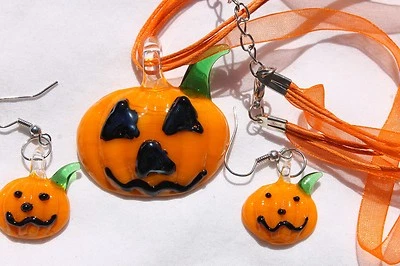 Juego de joyas de cristal de calabaza de cristal de murano de Halloween Foto 1 de 3