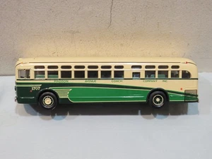 Vintage Corgi Classics #54002 GM 4506 Madison Avenue Coach Co Bus, lotto #2 - Foto 1 di 5