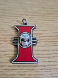Inquisitor Rosette Enamel keyring Fob. Inquisition Warhammer 40k GW - Picture 1 of 3