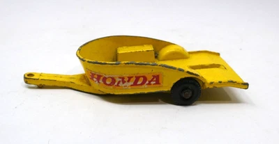 Remolque para bicicletas Matchbox Lesney Honda #38 hecho en Inglaterra amarillo sin bicicleta Foto 1 de 4