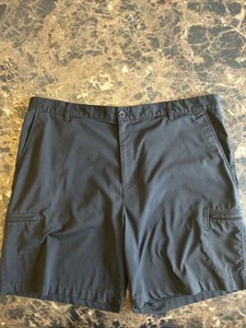 Men's Chaps Golf Zip Cargo Pockets Casual Dress Shorts Size 42x9 - Picture 1 of 5