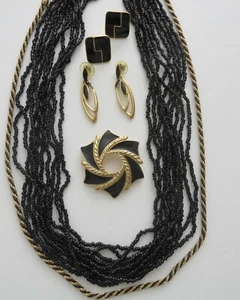 Vintage moderne TRIFARI gold schwarz Ton Brosche Ohrringe Halskette Set - Bild 1 von 10