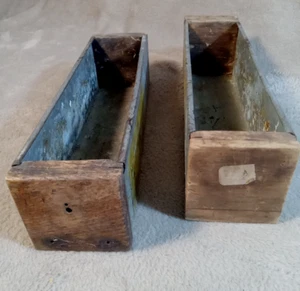 Wood Metal Drawer Dividers Hardware Store Tool Primitive Box Vintage Lot of 2 - Picture 1 of 12