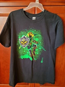 Zelda Hylian Shield Silhouette Nintendo Smash Bros T-Shirt - Large - Light Use - Picture 1 of 3