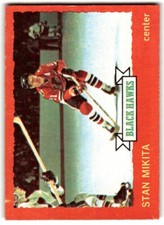1973-74 O-Pee-Chee Stan Mikita #6 Chicago Blackhawks