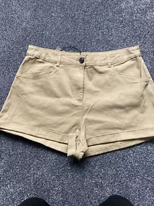 Ladies shorts size 20 - Brand New - Picture 1 of 3