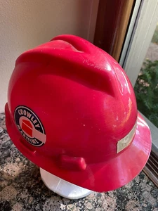VTG '81 CROWLEY MARITIME Hard Hat MSA V-Guard RED w/Liner - Picture 1 of 4