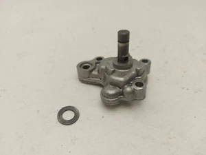 Yamaha TZR 250 2MA 1KT Oil Pump - Picture 1 of 5
