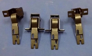 1955 - 1959 CHEVROLET GMC PICK-UP UPPER AND LOWER DOOR HINGE SET COMPLETE 4PC - Foto 1 di 3