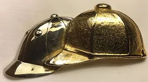 Par de cascos de equitación de disfraz joyería oro broche alfiler - Imagen 1 de 3