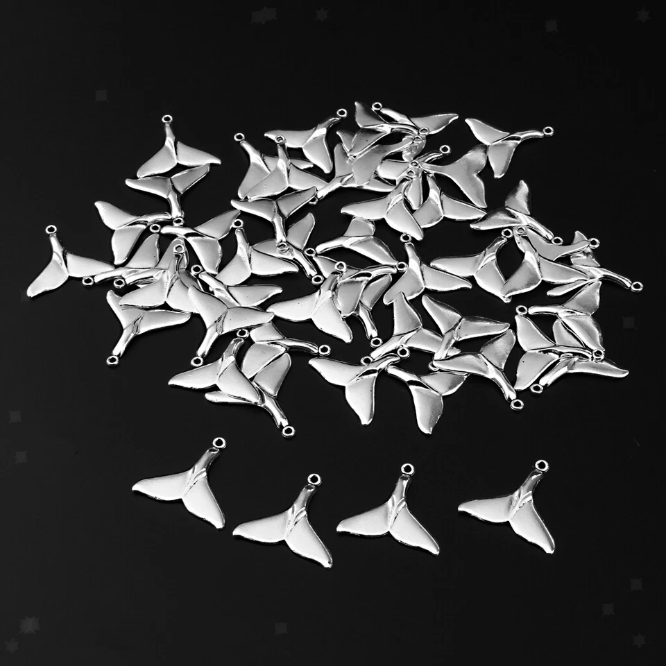 50pcs Charms Perline Ciondolo Perline Mermaid Tail Whale Sea - Immagine 1 di 1