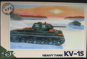 PST 1/72nd Scale KV-1S Heavy Tank Kit No. 72025 in open box - Picture 1 of 2