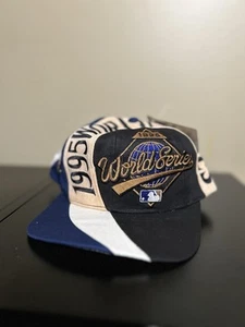 RARE Vintage Atlanta Braves 1995 World Series Snapback Hat And Pin - Picture 1 of 10