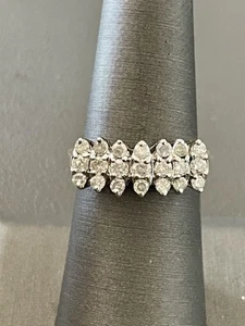 10KT Yellow/White Gold 1.00CTW Cluster Natural Diamond Ring. Size 6.75 (G1) - Picture 1 of 9