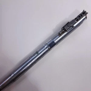 LO ÚLTIMO Radio Pluma Metal Plateado Micrófono FM 101 Youngstown Ohio WHOT-FM De Colección - Imagen 1 de 11
