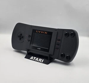 Atari Lynx Display Stand 3d gedruckt - Bild 1 von 4