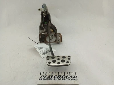 Conjunto de pedal de freno LEXUS IS300 SEDAN 2001 2002 2003 2004 2005 Foto 1 de 4