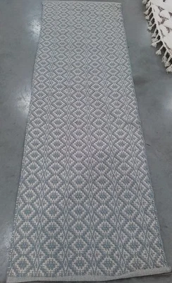 Alfombra MARFIL / AZUL CLARO 2'-3" x 7'-0" defecto precio reducido 1172784094 MTK716B-27 Foto 1 de 4