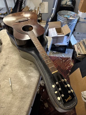 Vintage 1965 Gibson LG0 - Mahogany Acoustic Guitar - Image 1 of 4