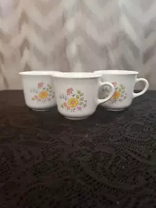 Set of 3 Vintage Corelle Corningware Wildflower Coffee Mugs / Tea Cups - Picture 1 of 5