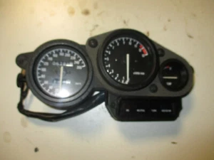 Tacho Tachometer Instrumente Yamaha FZR 600 - Bild 1 von 4