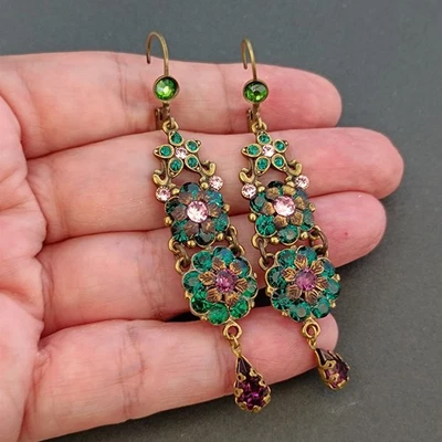 Pendientes Michal Negrin Audaz Pasarela Largos Verde Púrpura Floral Declaración De Colección Pasarela Foto 1 de 4