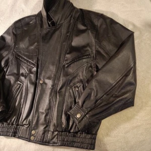 Wilson Hombre L Cuero Bombardero Moto Chaqueta Motociclista Motocicleta Doble Pecho Aviador - Imagen 1 de 24